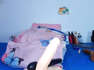 estrella-hkz's Live Sex Cam Show