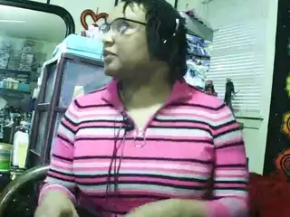 GardeniaFields's Live Sex Cam Show