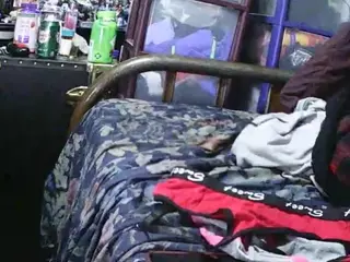 GardeniaFields's Live Sex Cam Show