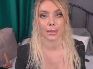 IsadoraDunkan's Live Sex Cam Show