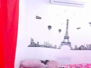 LINDAEBONY19's Live Sex Cam Show