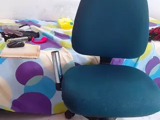 LINDAEBONY19's Live Sex Cam Show