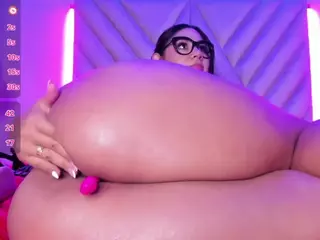 SussieRogers's Live Sex Cam Show