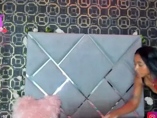 ZoeyMars's Live Sex Cam Show