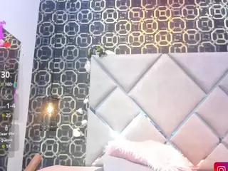 ZoeyMars's Live Sex Cam Show