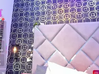 ZoeyMars's Live Sex Cam Show