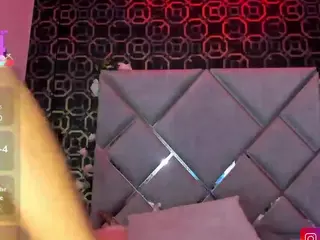 ZoeyMars's Live Sex Cam Show