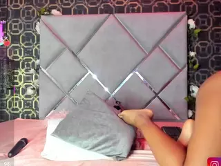 ZoeyMars's Live Sex Cam Show