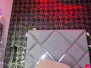 ZoeyMars's Live Sex Cam Show