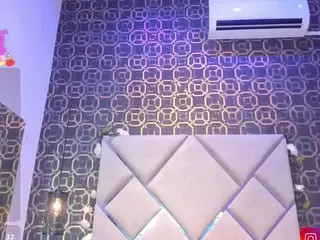 ZoeyMars's Live Sex Cam Show