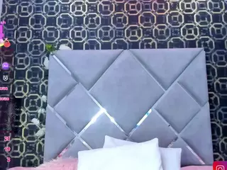 ZoeyMars's Live Sex Cam Show
