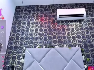 ZoeyMars's Live Sex Cam Show