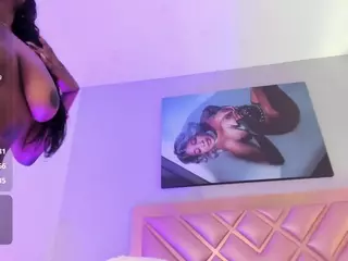 AlisonCruz's Live Sex Cam Show
