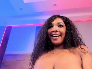 AlisonCruz's Live Sex Cam Show