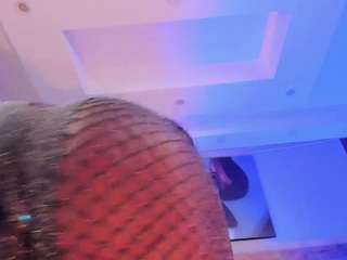 Live cam show with AlisonCruz