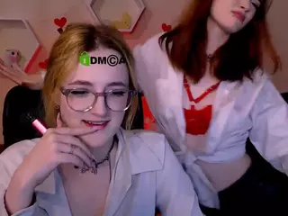luna-berryy's Live Sex Cam Show