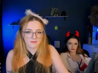 luna-berryy's Live Sex Cam Show