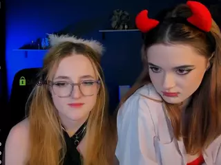 luna-berryy's Live Sex Cam Show