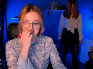 luna-berryy's Live Sex Cam Show