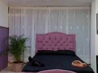avis-sexydance's Live Sex Cam Show