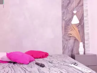 KetraWest's Live Sex Cam Show