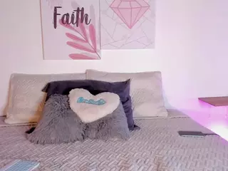 kloewatson's Live Sex Cam Show