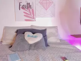 kloewatson's Live Sex Cam Show