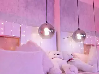 Sweett-Celestee's Live Sex Cam Show