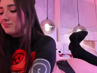 Sweett-Celestee's Live Sex Cam Show