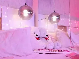 Sweett-Celestee's Live Sex Cam Show