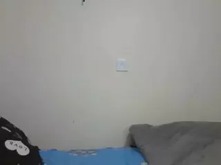 Desirepeace's Live Sex Cam Show
