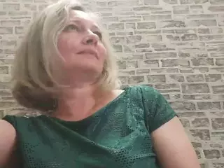 EdithManning's Live Sex Cam Show