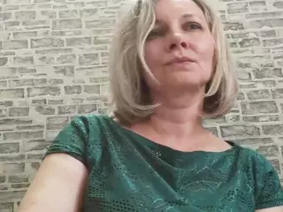 EdithManning's Live Sex Cam Show