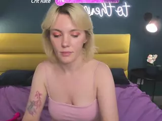 FluffyMonica's Live Sex Cam Show