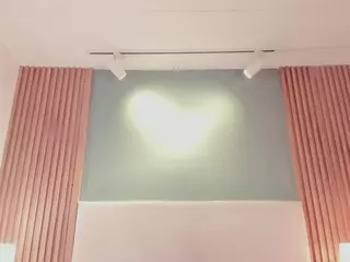 margaretrossi's Live Sex Cam Show
