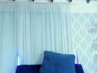 Aphrodite26's Live Sex Cam Show
