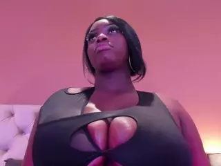 BetsyBennet's Live Sex Cam Show
