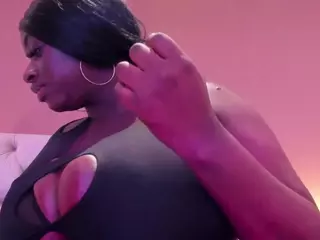 BetsyBennet's Live Sex Cam Show