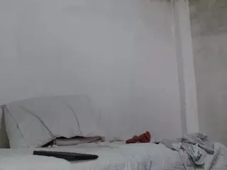 isabel-24's Live Sex Cam Show