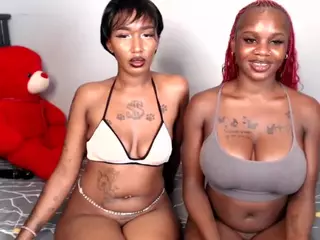 Kattiebirdie's Live Sex Cam Show