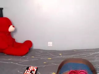 Kattiebirdie's Live Sex Cam Show