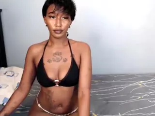 Kattiebirdie's Live Sex Cam Show