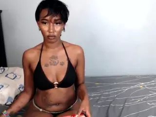 Kattiebirdie's Live Sex Cam Show
