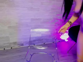Ariannam00n's Live Sex Cam Show