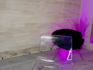 Ariannam00n's Live Sex Cam Show