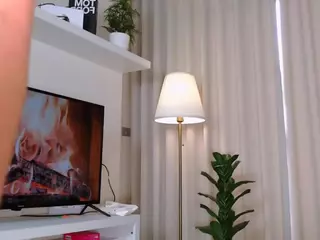 melisa-gerc's Live Sex Cam Show