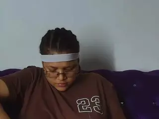 Michell-Rs's Live Sex Cam Show