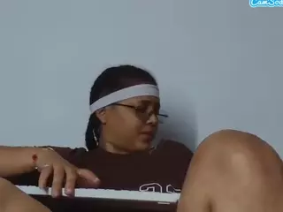 Michell-Rs's Live Sex Cam Show