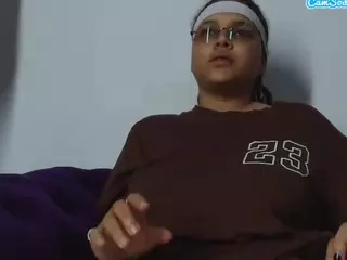 Michell-Rs's Live Sex Cam Show