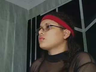 Michell-Rs's Live Sex Cam Show